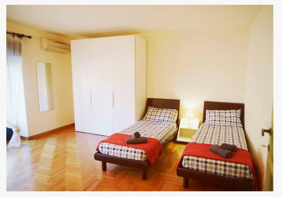 Urban House - Elegant Apartment Brera Milan Center Extérieur photo